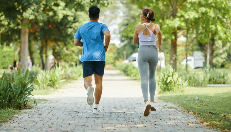 健康寿命の鍵はタンパク質、そして…？30代以降の5大必須栄養素