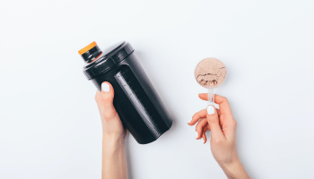 効果的なプロテインの取り方ガイド ｜1日何回摂取するべき？