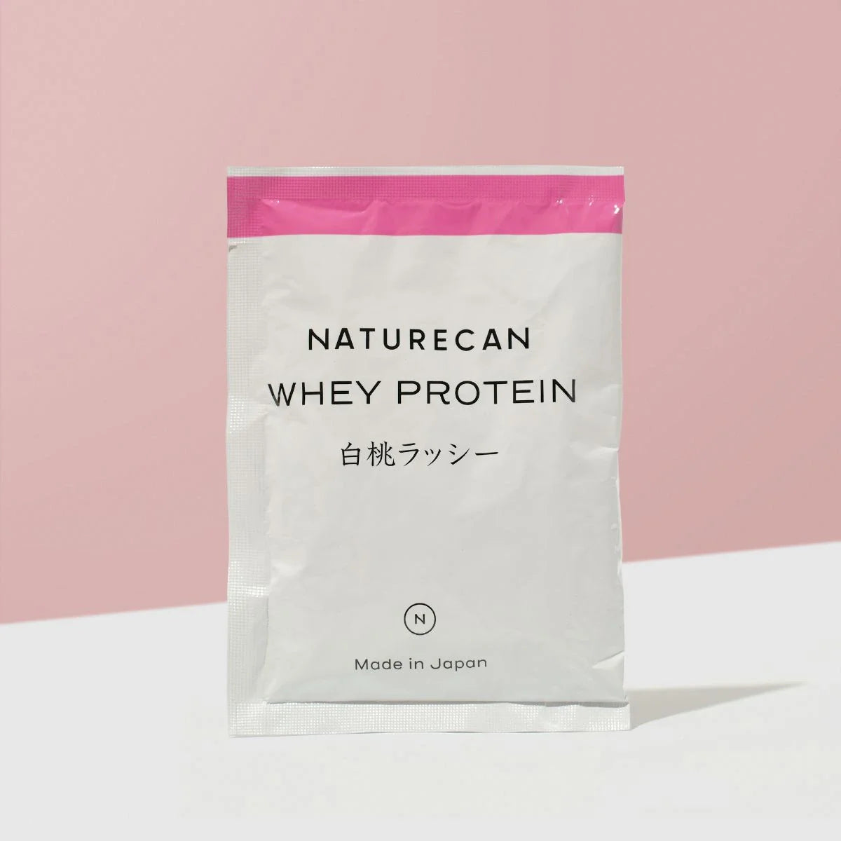 ホエイプロテイン（WPC）1食分パック 白桃ラッシー